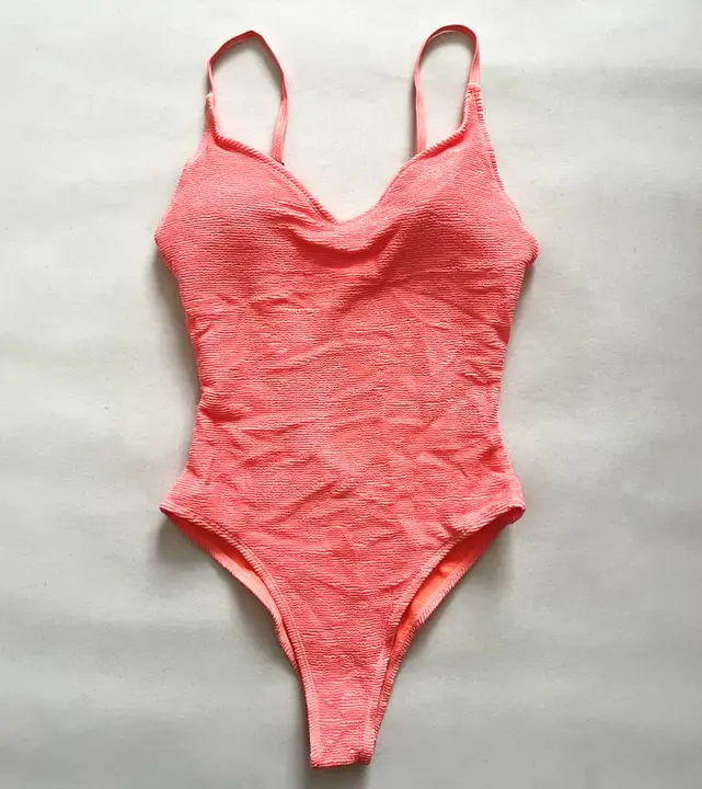 セクシーなバックオープンデザインの水着【女性用・大きいサイズ・ビーチ用・極上の柔らかさ】（セットアップ対応）