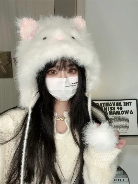 可愛いクマしっぽのホワイトファー帽子【防寒・レディース・冬用・レーフォン帽】