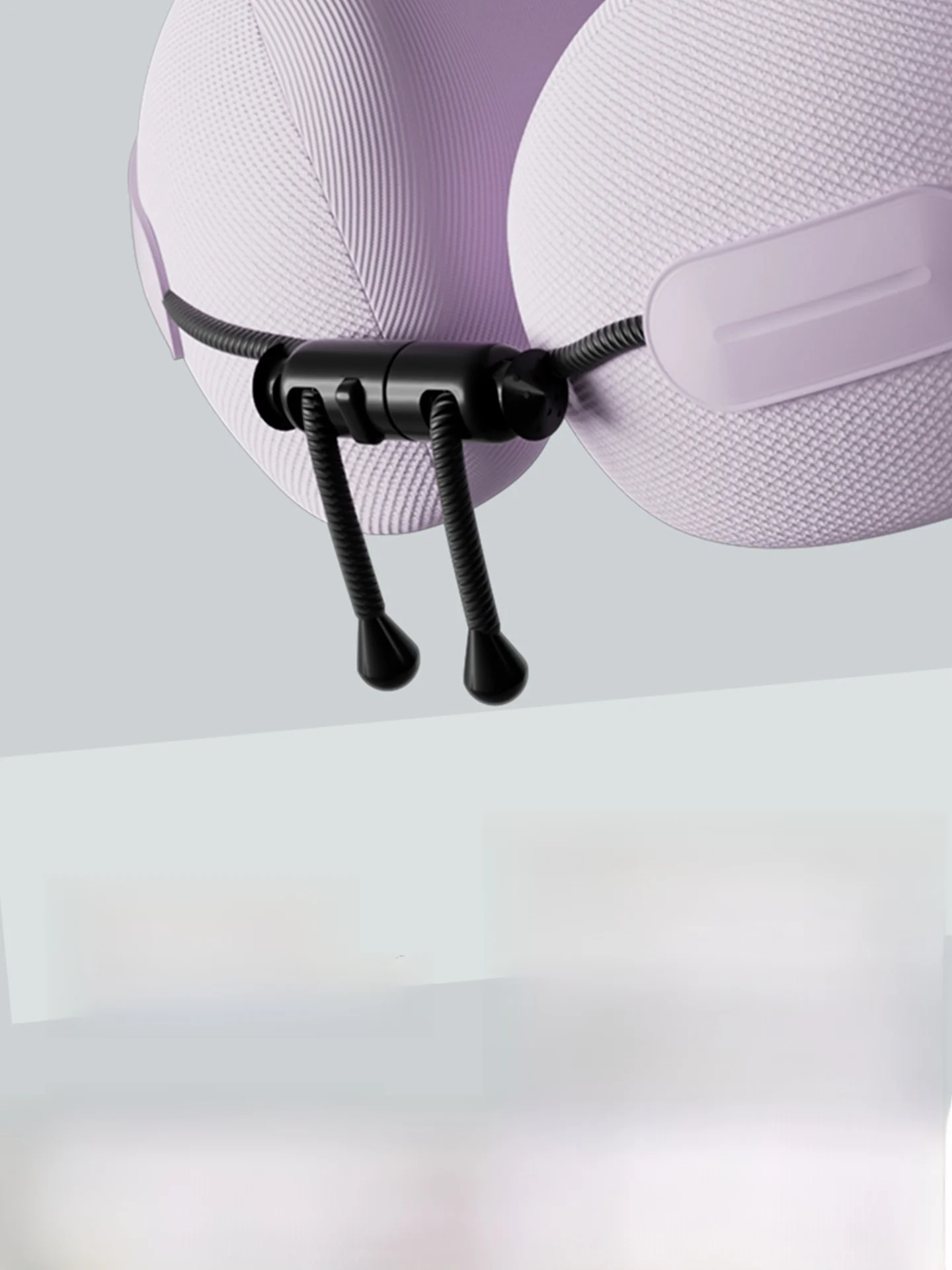 旅行グッズ プレゼント にどんなものがあるか？高級感と実用性を両立した「U型枕」が今、注目されている