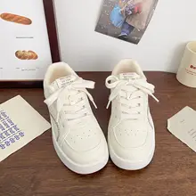 極上の柔らかさ！冬用スニーカー【女性用・暖かい裏地・シンプルデザイン・スリップオン】