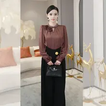 レディース 長袖シャツ【赤・高級感・フレンチスタイル・シンプルデザイン】