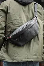 シンプルなデザインの本革メンズボディバッグ【軽量・通勤用・斜め掛け】