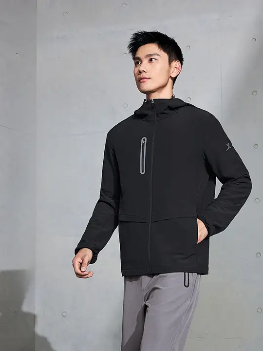 Xtep 秋季用フード付き防水ジャケット【男性用・アウトドア・登山・ハイキング対応】