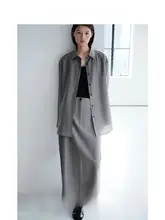 透け感のある天絲と柞蚕絲使用の軽やかでしたシルエットシャツとスカート（セットアップ対応）