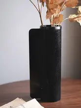 高級感ある黒耀金属製花瓶【リビング用・インテリア装飾・花活け】