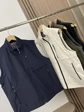 アウトドア用ベスト【立体裁剪・秋用・通気性・快適】