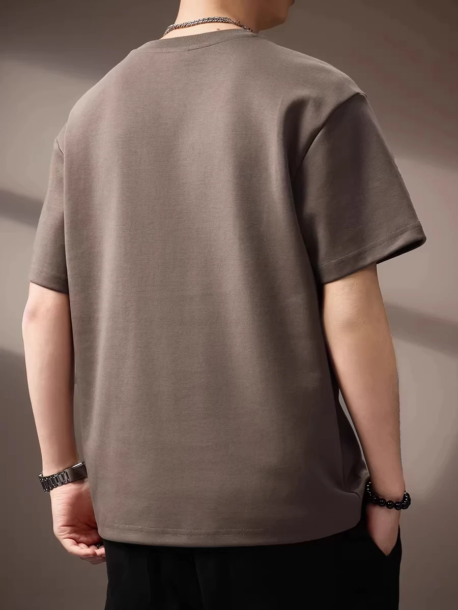 tシャツ ピチピチ メンズ どう選ぶ？高級感と通気性を両立した1着が今、注目されている