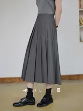 上品なグレーのハイウエストAラインミディスカート【プリーツデザイン・シンプルスタイル】