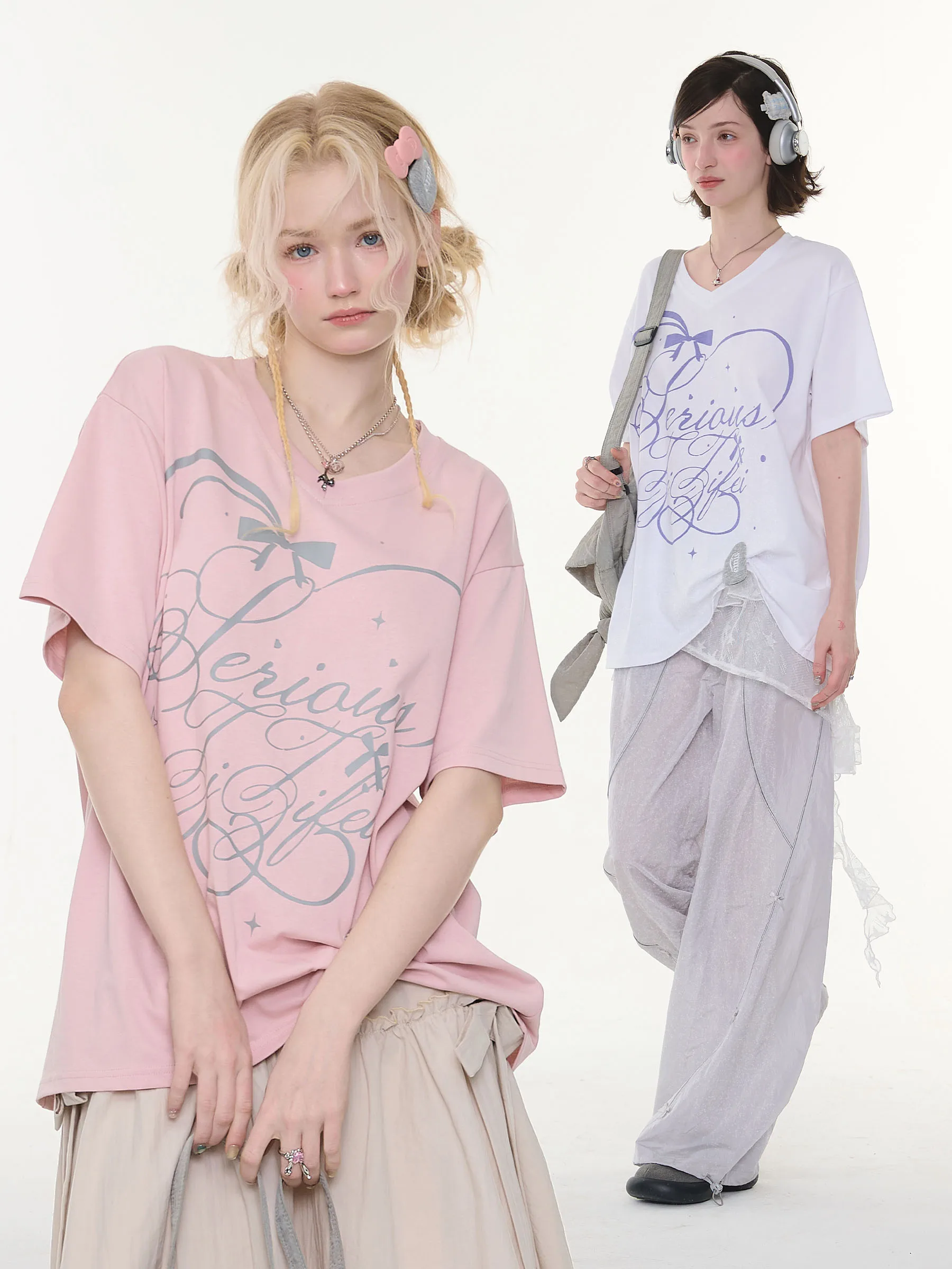 夏用Vネック字母プリントTシャツ【ピンク・ゆったりシルエット・短袖】