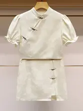 新中式デザインのファッションブラウスとフラワー柄ミニスカート（セットアップ対応）
