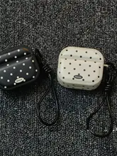 レトロなシンプルデザインのモノクロドット AirPods Pro用ケース【衝撃吸収・防塵】