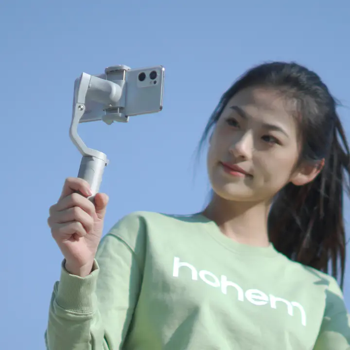 手持ちスマホ用ジンバル【三軸・防振・360度回転・顔追尾機能付き】