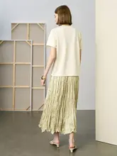 Tシャツとスカートのコーディネート【カジュアル・通勤向け・夏用】（セットアップ対応）