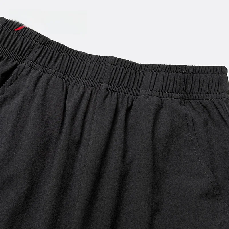 夏のトレランコーデで迷わない、男児にぴったりのストレッチパンツは？