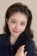 波浪デザインの高級感あるヘアバンド【日常使い・顔周りを引き立てる】