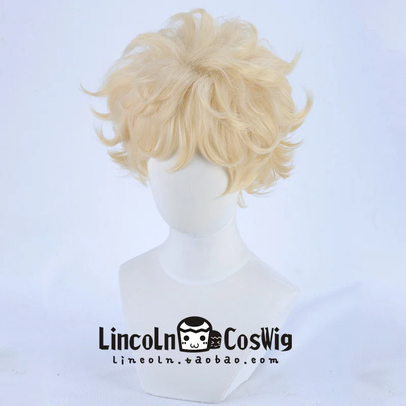 淡金の反翘小巻き髪コスプレウィッグ：ベイビーヘアと可愛いショートパーマの実用性を検証