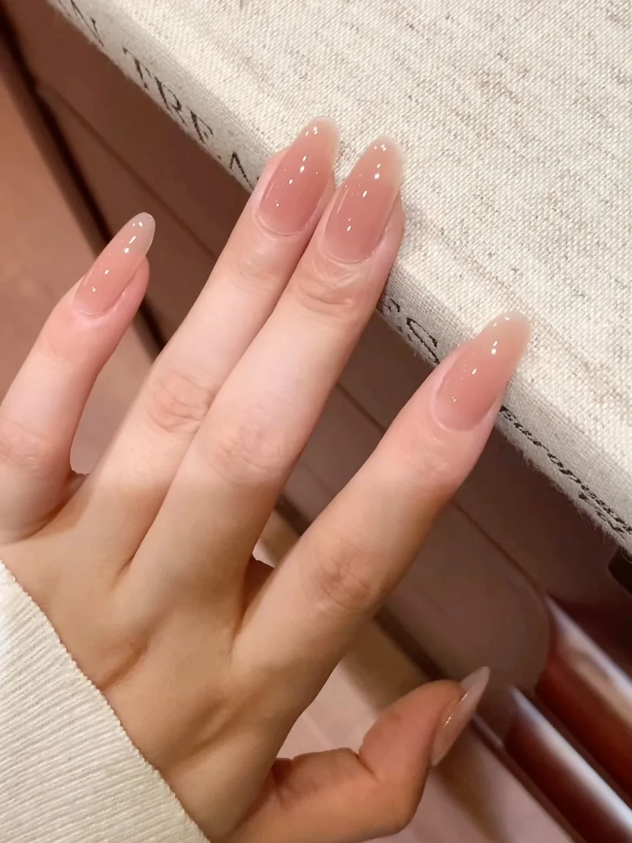 夏ネイル フットで悩む人のために、本当に使えるおすすめのアイテムは？