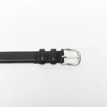 シンプルでスタイリッシュな通勤用レディースベルト【スタッズ付き】