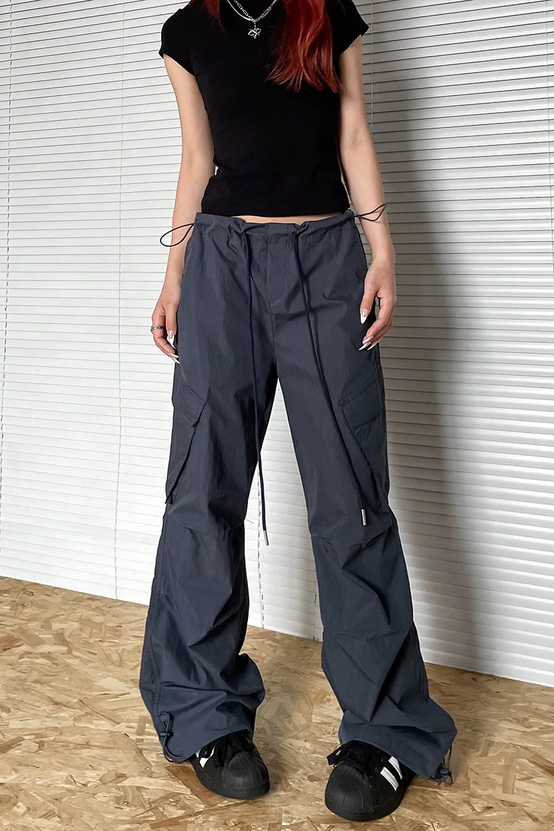 上品な霧がかった青のワイドレッグカーゴパンツ【レトロストリートスタイル・ゆったりシルエット】（セットアップ対応）