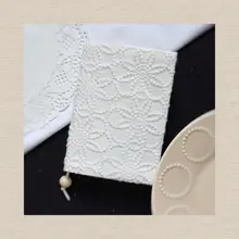 優しいレース刺繍のハンドメイド布製手帳カバー【A5・A6対応】