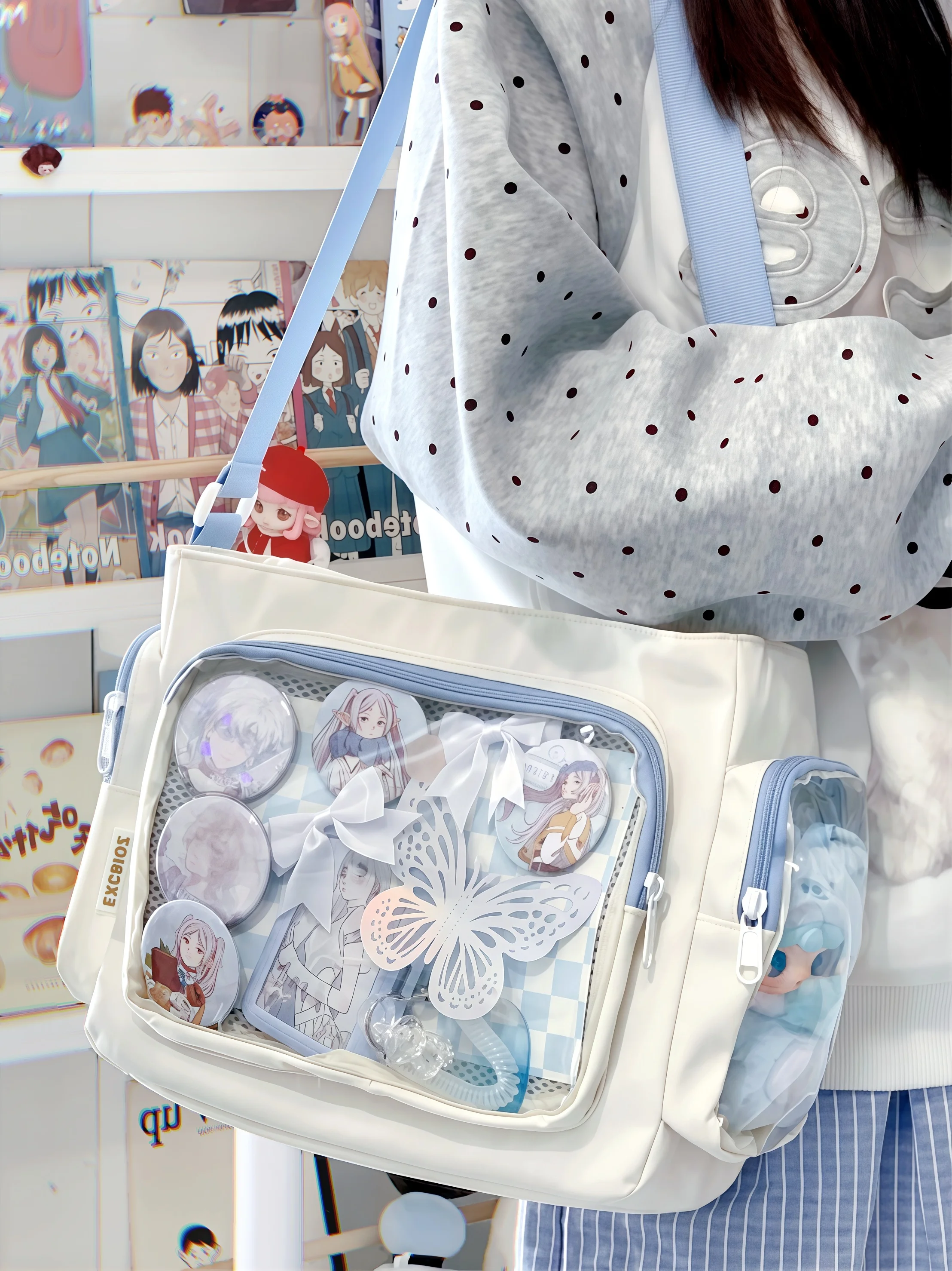 中学生女子向けブランド小物：卢梭のかわいいデザインショルダーバッグ「郵差包」の実用性と価格分析