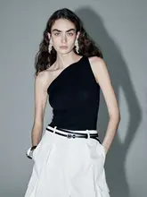 THORNSAURA 春夏向け オーストリア製テンセル 無地スリーブレスねじりデザイン斜め肩トップス