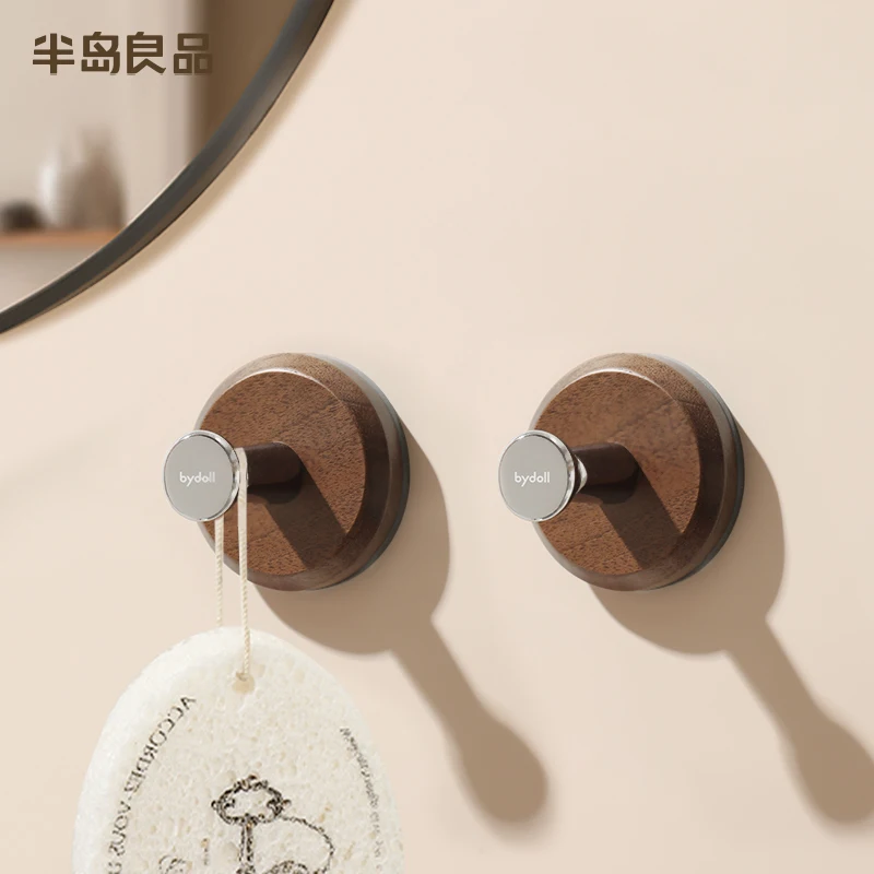 お風呂 タオル掛け 落ちる どうやって防ぐ？木製真空吸盤タオル掛けが解決するリアルな生活の悩み