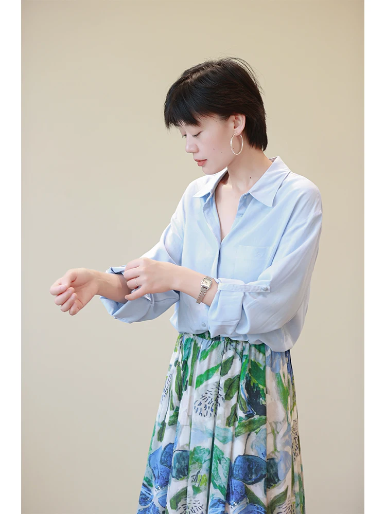 大人可愛い服 40代コーデの秘密：短袖ブレザーで心地よい日常を創る