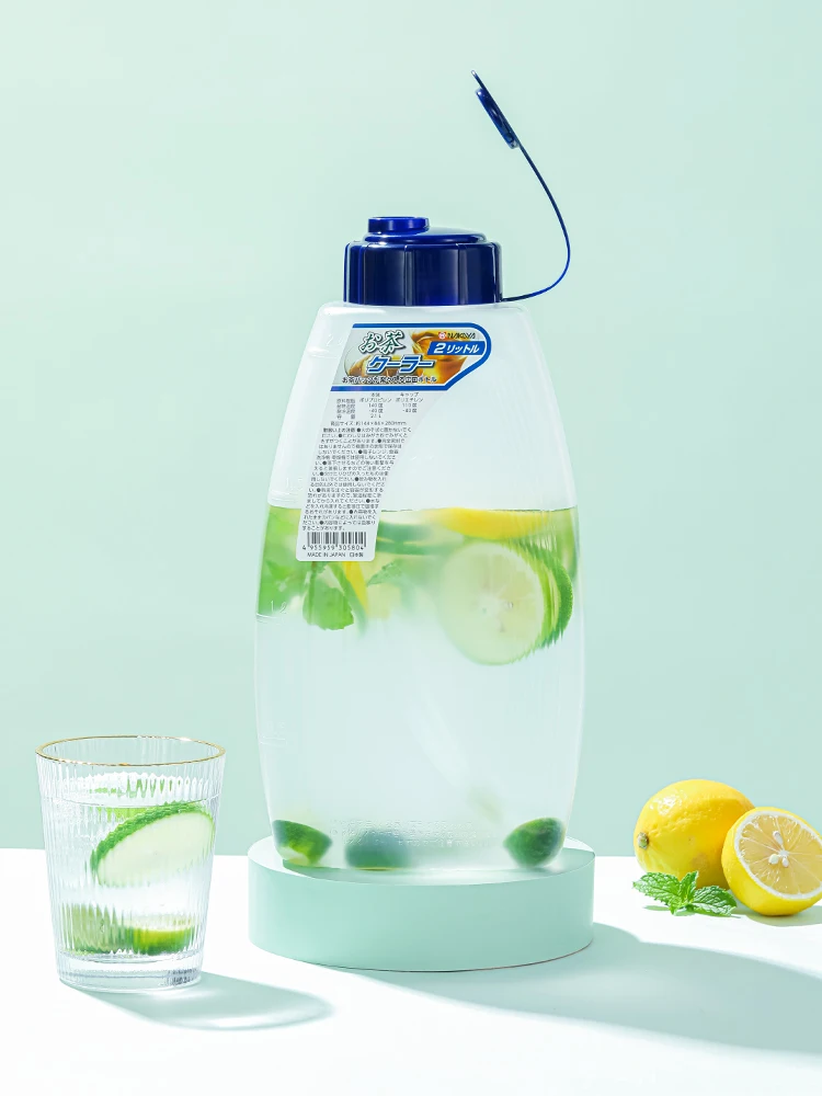 ペットボトルクーラー 最強の仕組み：日本製ナカヤの2.1L大容量冷水瓶