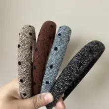 秋冬向けのヘアバンド【韓国風・洗顔・メイク用・高い頂点・スポンジドット飾り】