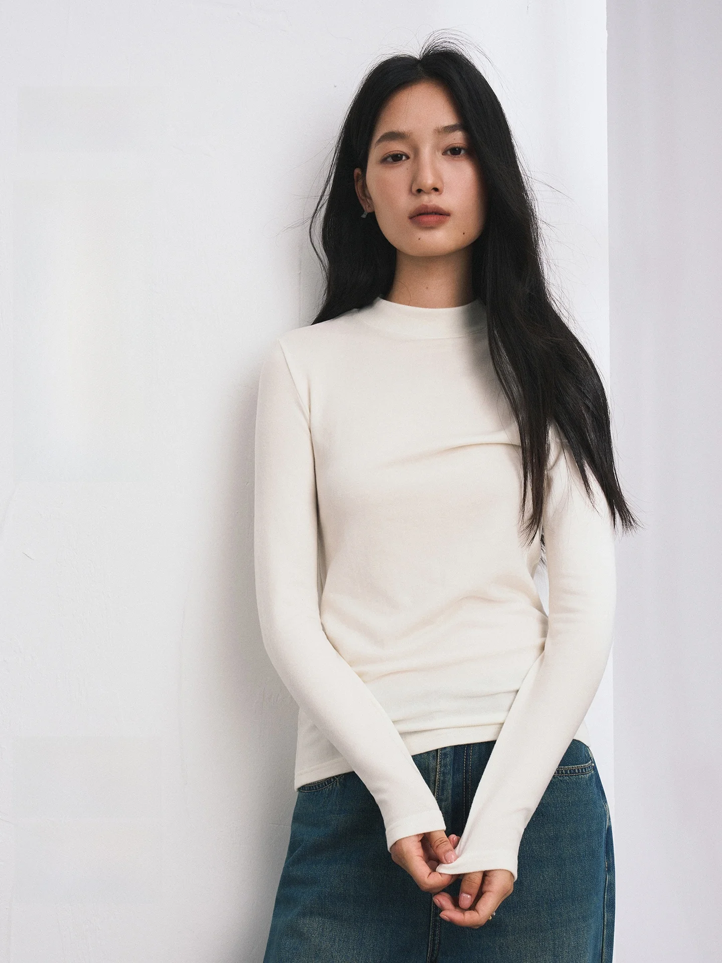 冬の体に優しい着こなしは、本当にトップスから始まる？