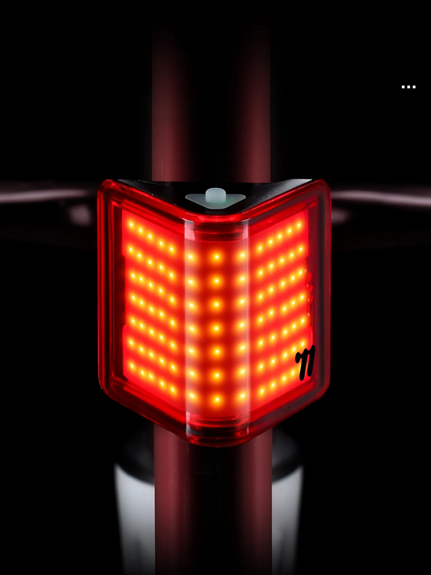 West Biking ナイトライディングライト：広角照射とIP65防水による安全な夜間走行を実現
