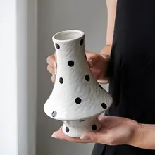 フレンチスタイルのビンテージ風白黒ドットアートセラミック花瓶【エレガントなインテリア】