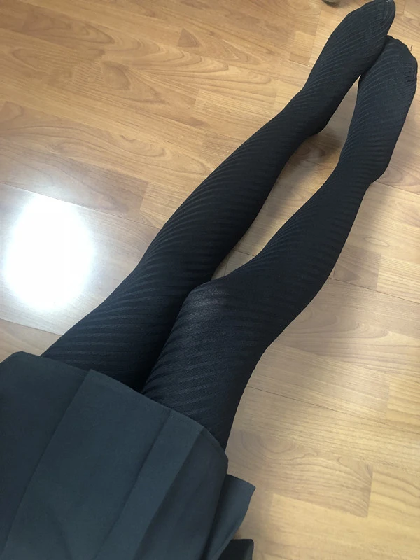 レッグスを選ぶときに迷う？美脚効果と肌への優しさを両立するアイテムは？