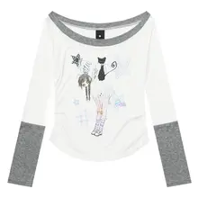 アニメ風 デザインのオフショルダー長袖Tシャツ【春用・ショート丈・女性用】