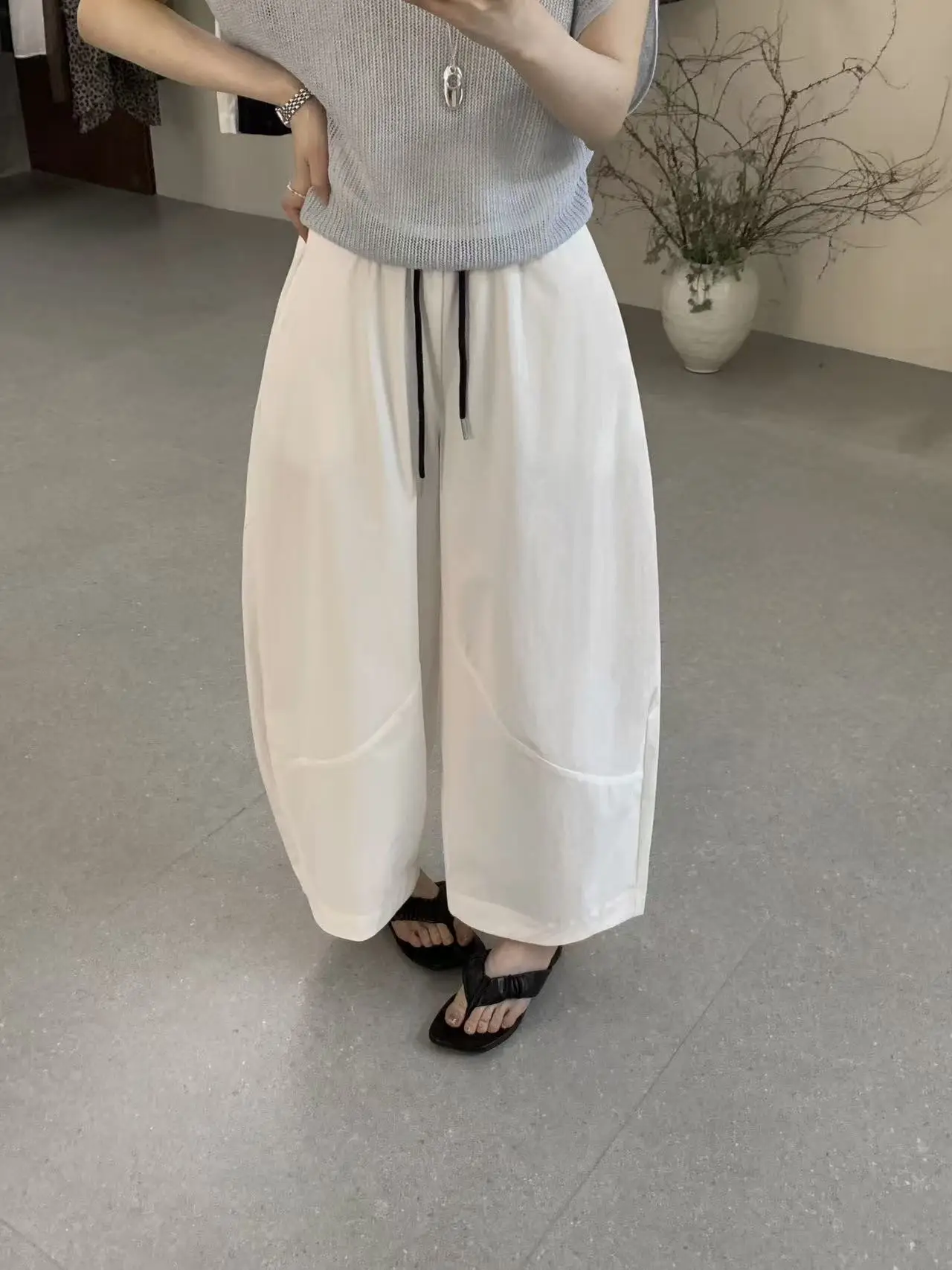 通気性の良いパンツ女性：高腰ロングスカート風カジュアルパンツの実用性と選び方