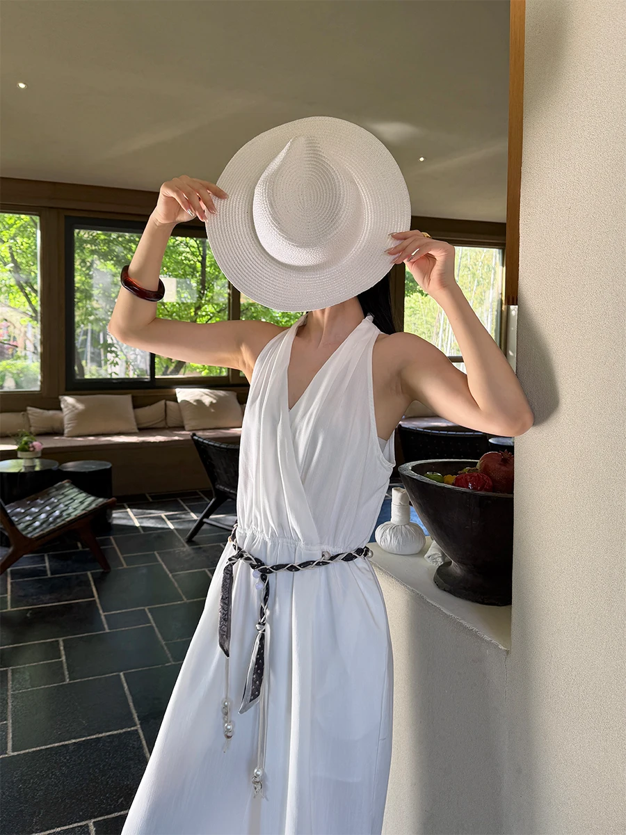 高級感あるハイネックVネックマタニティパンツ：夏の通勤シーンに最適なワイドレッグセットアップ対応スタイル