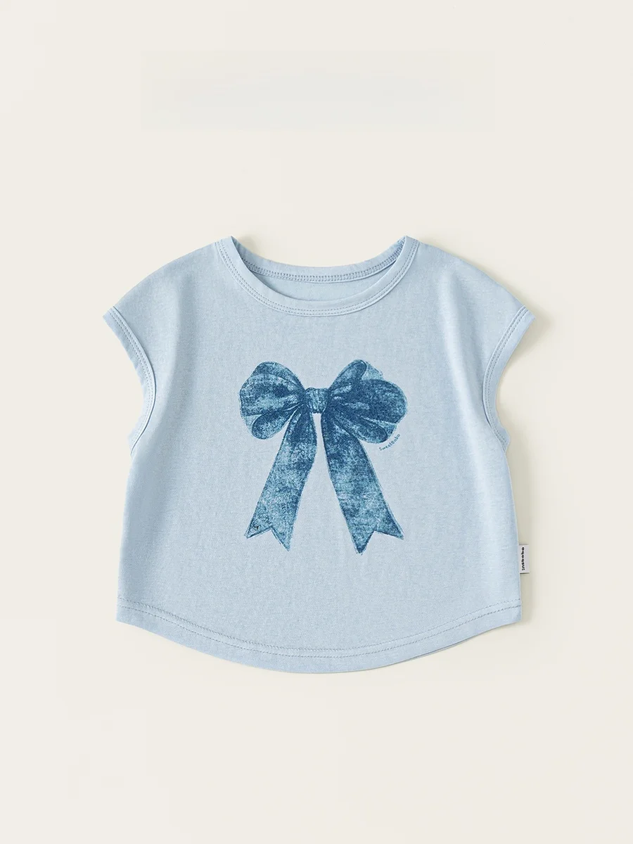 3歳 女の子 プレゼント おしゃれ どう選ぶ？シンプルでキュートなノースリーブTシャツがおすすめ