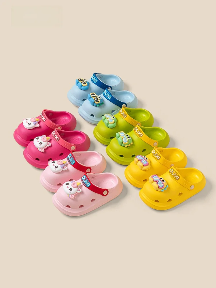 1歳の足のサイズがわからないとき、どんな靴が最適なのか？