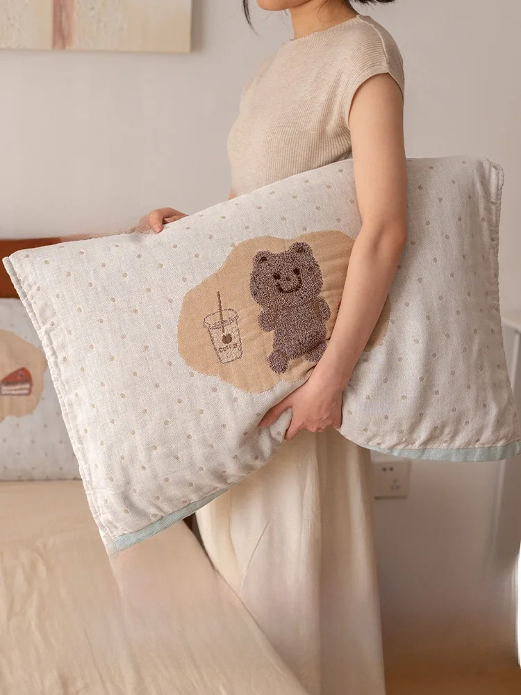 ひんやり枕カバーを選ぶべきなのか？冷たい触感が睡眠の質を変える秘密