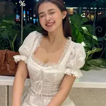 華やかなプリンセススタイルのドレス【バブルスリーブ・UVカット・レーストリム・ウエストタイト】