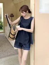 牛仔刺繍無袖タンクトップ【夏用・カジュアル・ショートパンツ・女性用】（セットアップ対応）