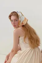 フランス風ヴィンテージシルクスカーフ【秋冬用・万能デザイン】