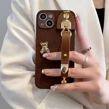 高級感漂うヴィンテージブラウンレザー腕リストバンド付きXiaomiスマートフォンケース【Xiaomi 15、14、Civi 4 Pro、13、12、11、10S対応・スタイリッシュ・衝撃吸収】