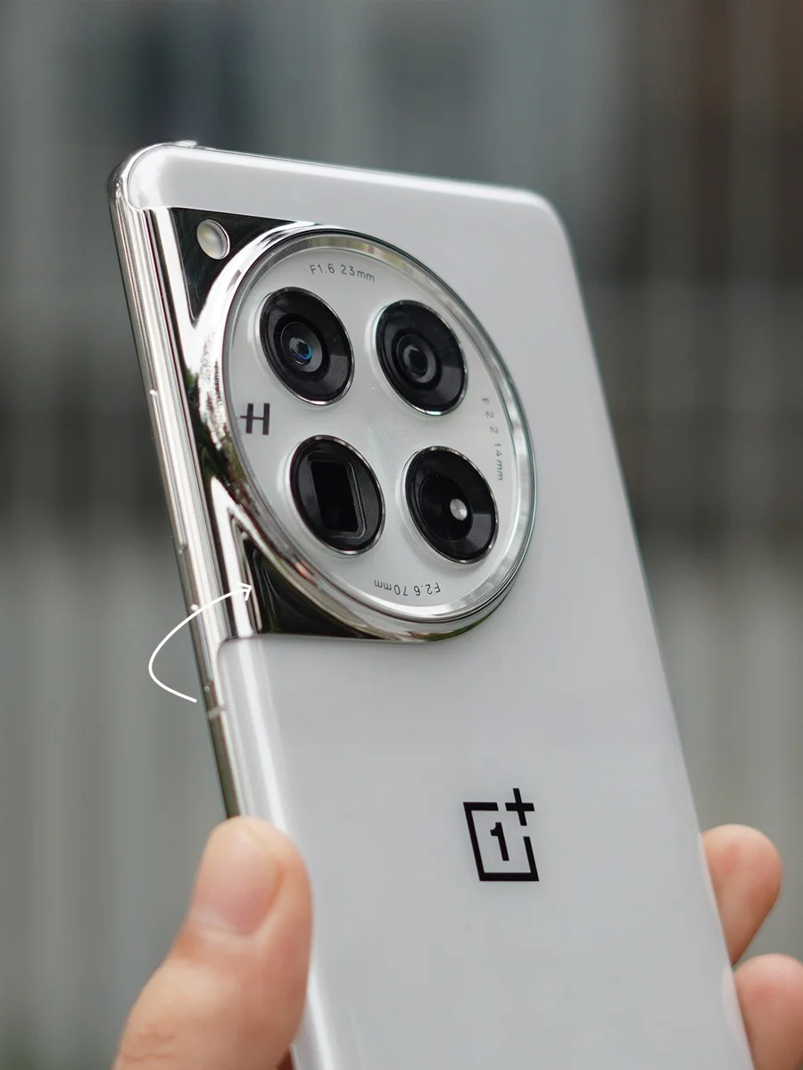 OnePlus 13用AR透過率向上レンズ保護フィルムの性能と実用性を徹底解説