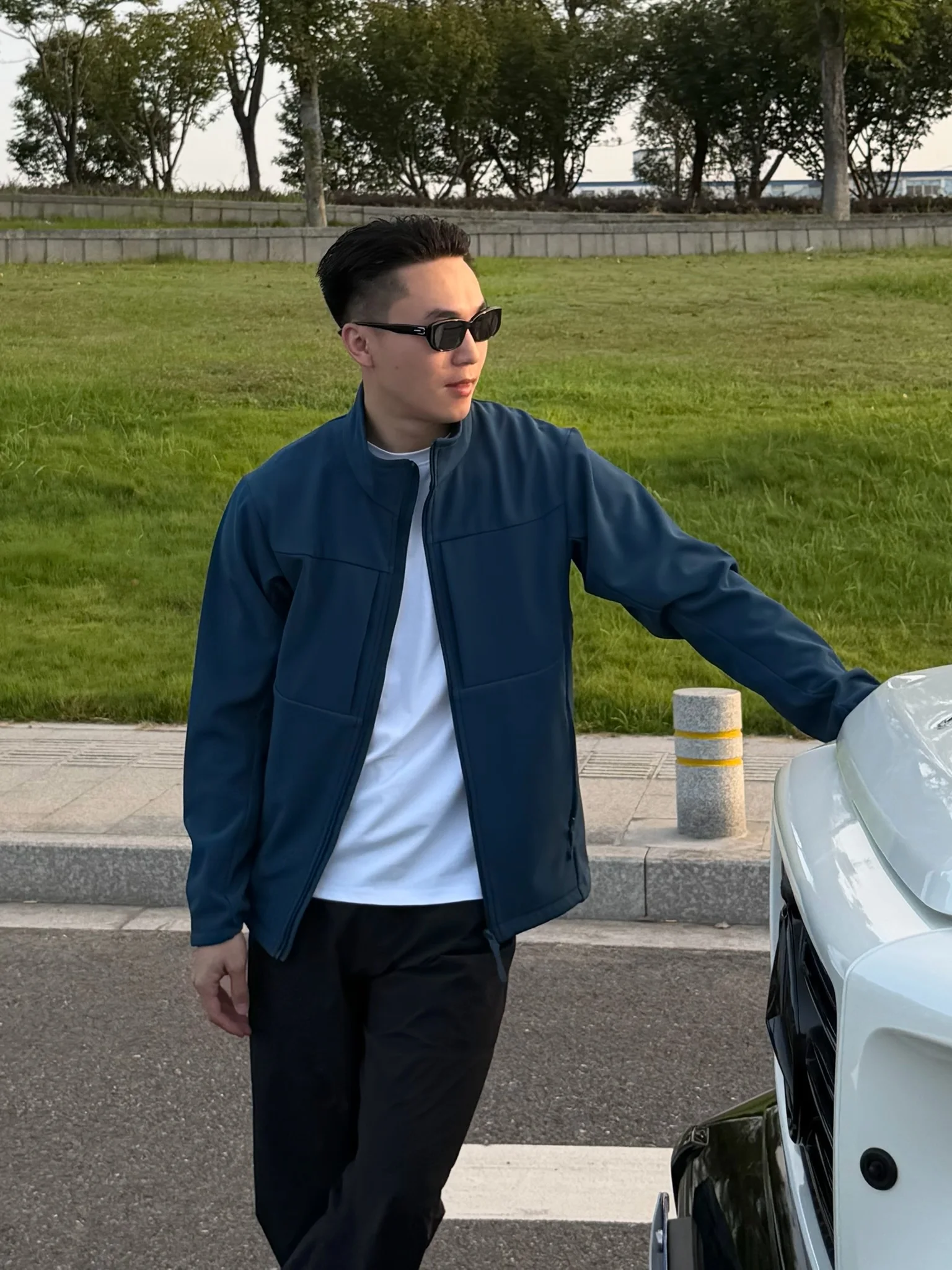 メンズ コーデの基本ルールと2026年トレンドを徹底解説