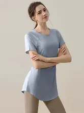 女性用ランニングウェア【ショートスリーブ・夏用・カジュアル・ヒップ隠し・速乾・フィットネスTシャツ・ミドル丈】（セットアップ対応）