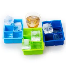 シリコン製アイスキューブトレイ【フタ付き・大容量・四角形】