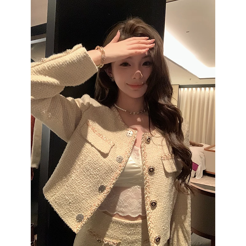 11月のデート服にどんなジャケットがおすすめ？法式リラックススタイルで失敗しない選び方