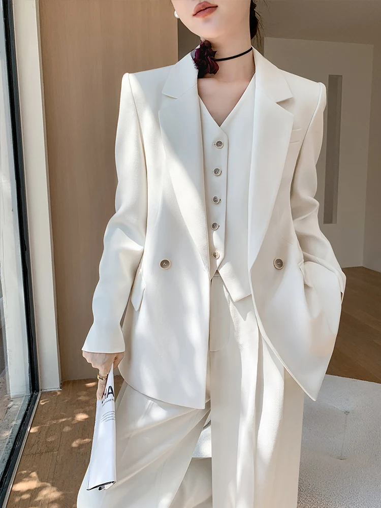 大人可愛い服 50代コーデ 完全ガイド｜質感とバランスの選び方